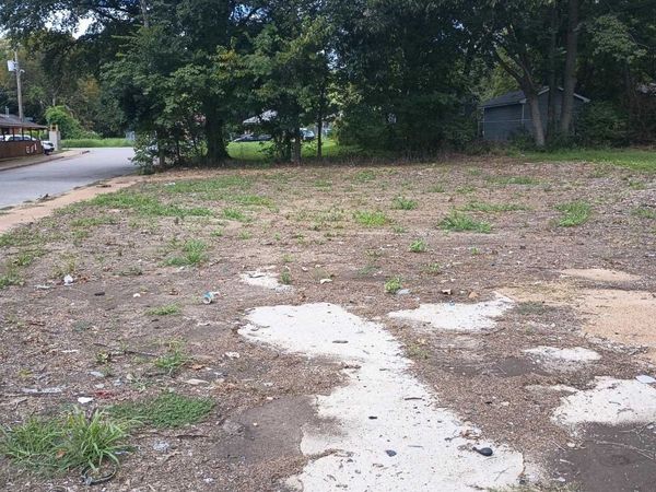 2292 HUNTER AVE, Memphis, TN 38108