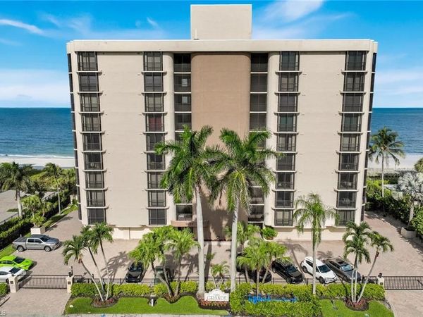 9653 Gulf Shore DR, Unit 303, NAPLES, FL 34108