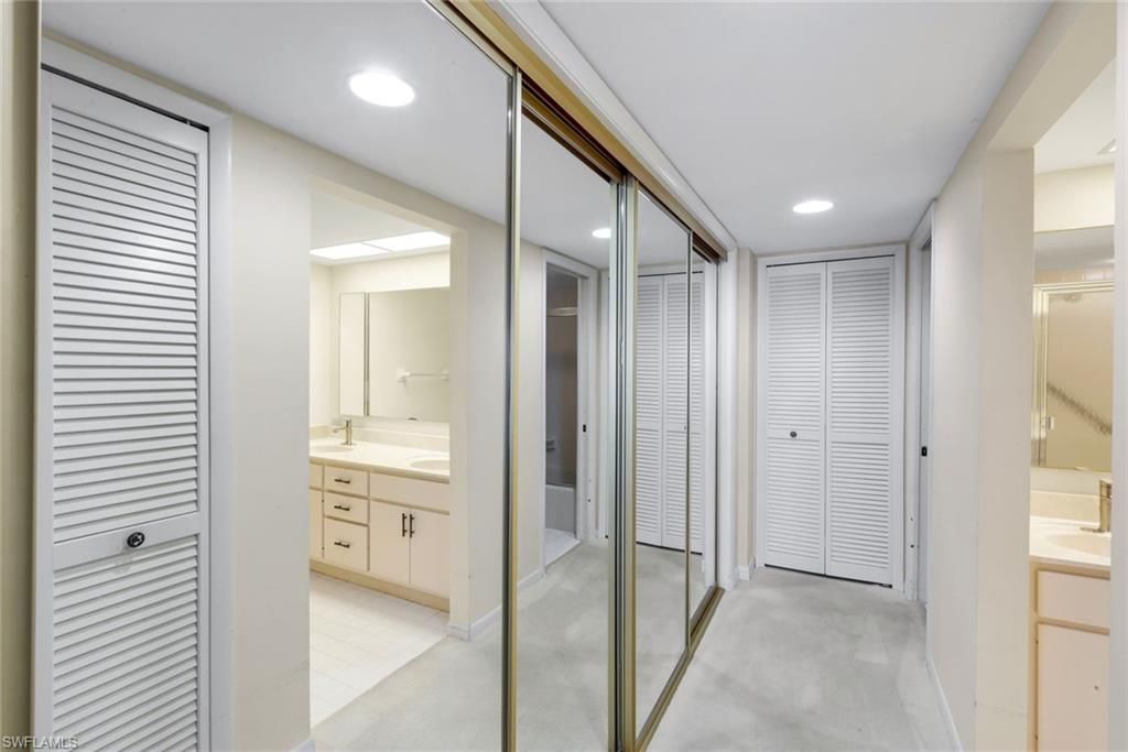 9653 Gulf Shore Dr, Unit 303, Naples, FL 34108 Photo
