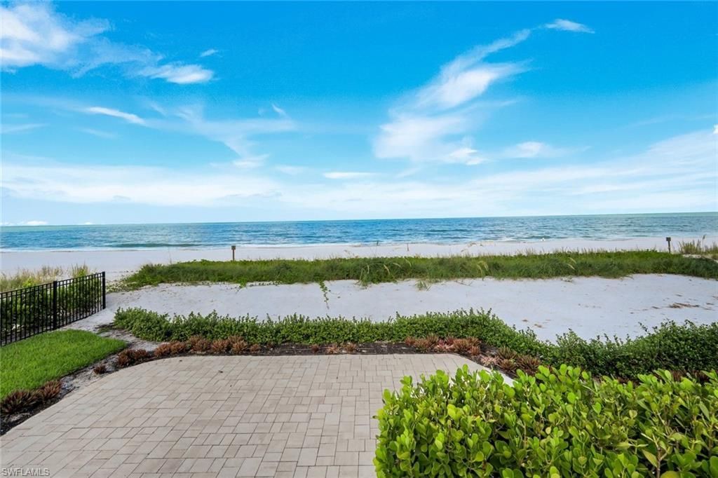 9653 Gulf Shore Dr, Unit 303, Naples, FL 34108 Photo