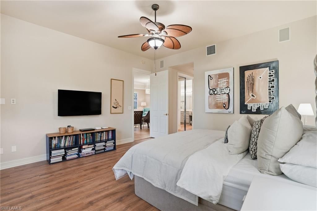 4964 Westchester Ct , Unit 4102, Naples, FL 34105 Photo