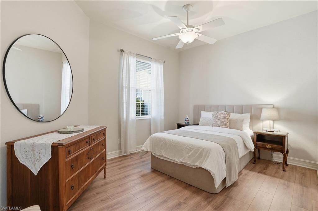 4964 Westchester Ct , Unit 4102, Naples, FL 34105 Photo