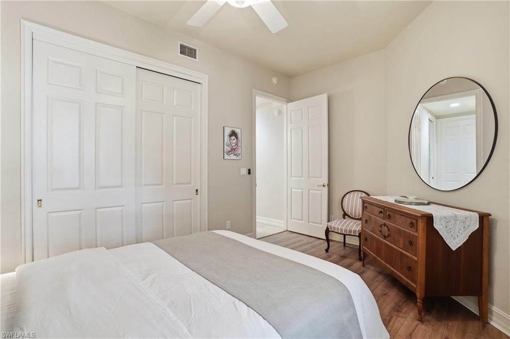 4964 Westchester Ct , Unit 4102, Naples, FL 34105 Photo