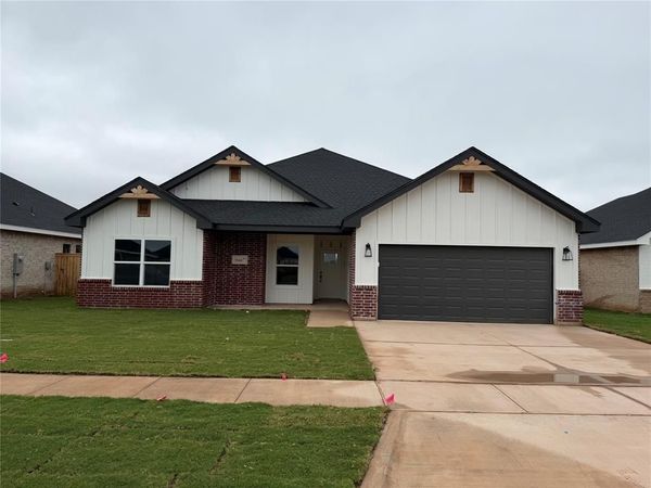 7644 Lake Ridge Parkway, Abilene, TX 79602