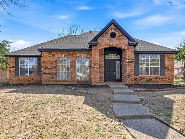 720 Cliffmoor Drive, Keller, TX 76248