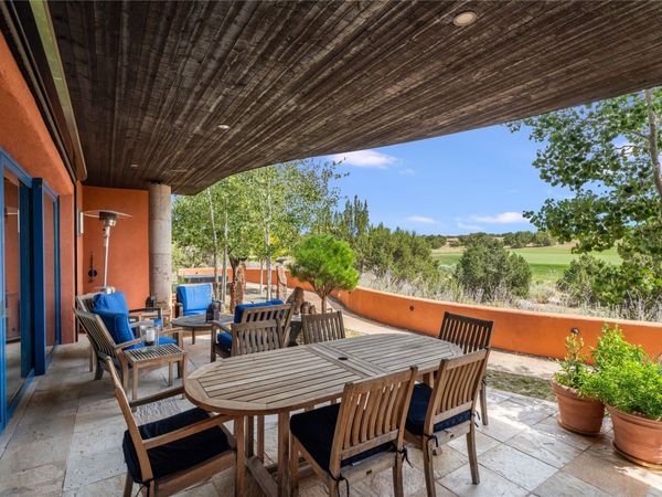 6 Lugar De Madison , Santa Fe, NM 87506