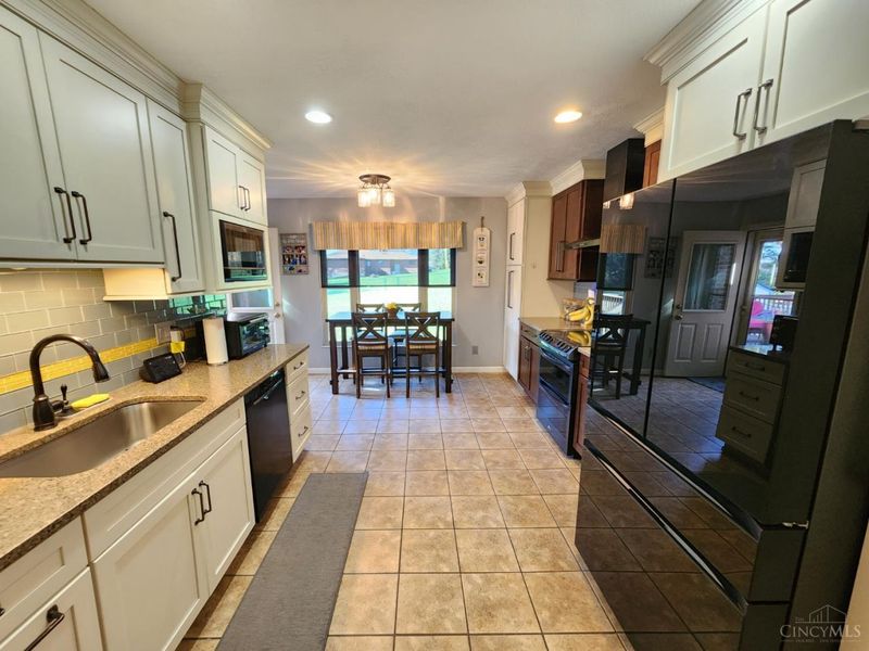 3311 Boca Lane, Cincinnati, OH 45239 Photo 4