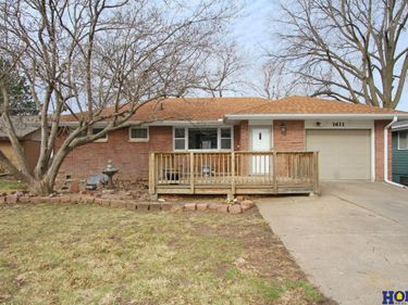 1611 N 60th Street , Lincoln, NE 68505