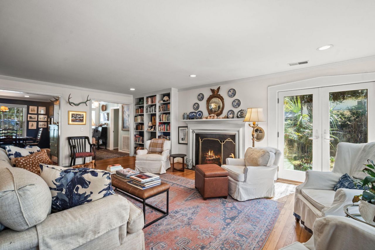 115 S Hermitage Road Photo 10