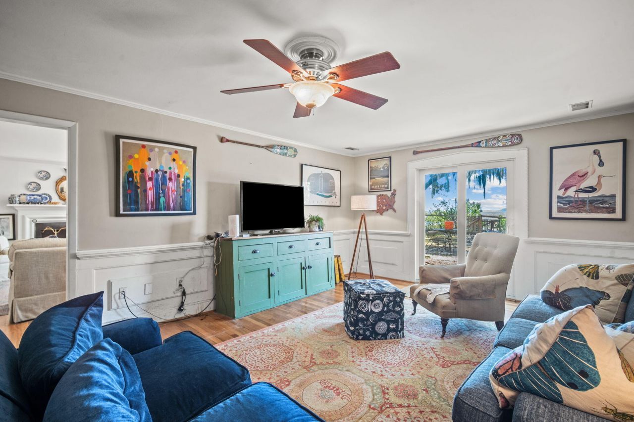 115 S Hermitage Road Photo 13