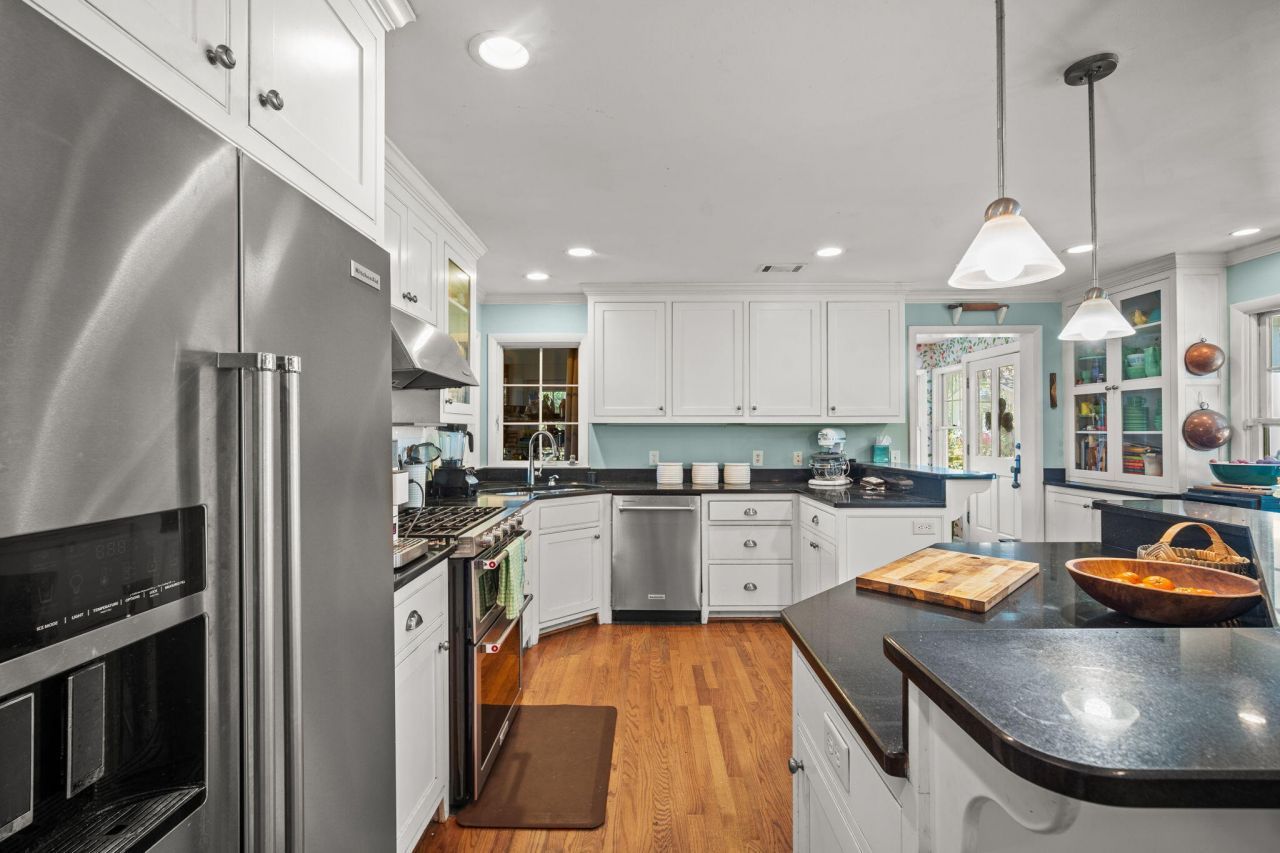 115 S Hermitage Road Photo 21