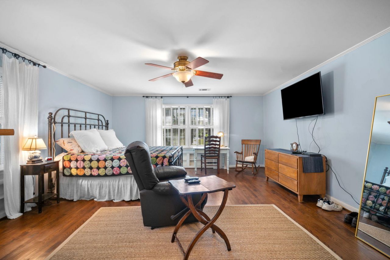 115 S Hermitage Road Photo 34