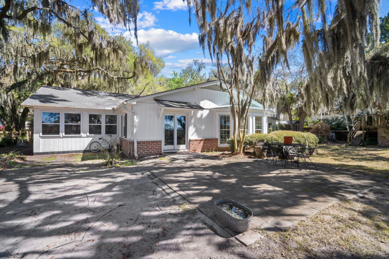 115 S Hermitage Road Photo 50