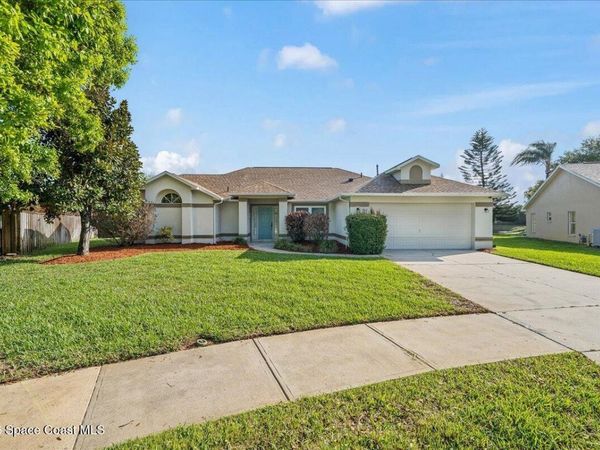 3112 Lago Vista Drive , Melbourne, FL 32940