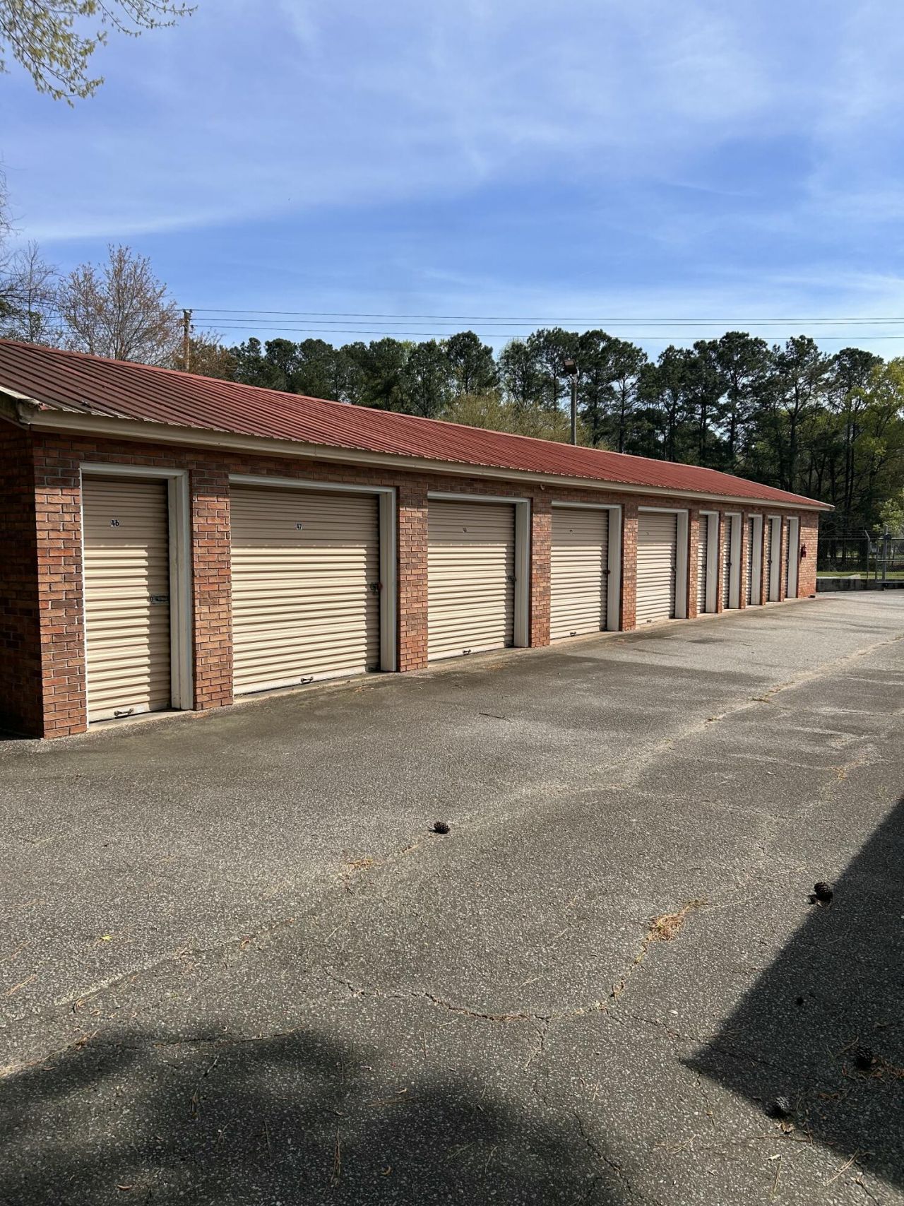 1307 N U.s. Highway 52  Photo 10