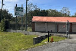 1307 N U.s. Highway 52  photo 4