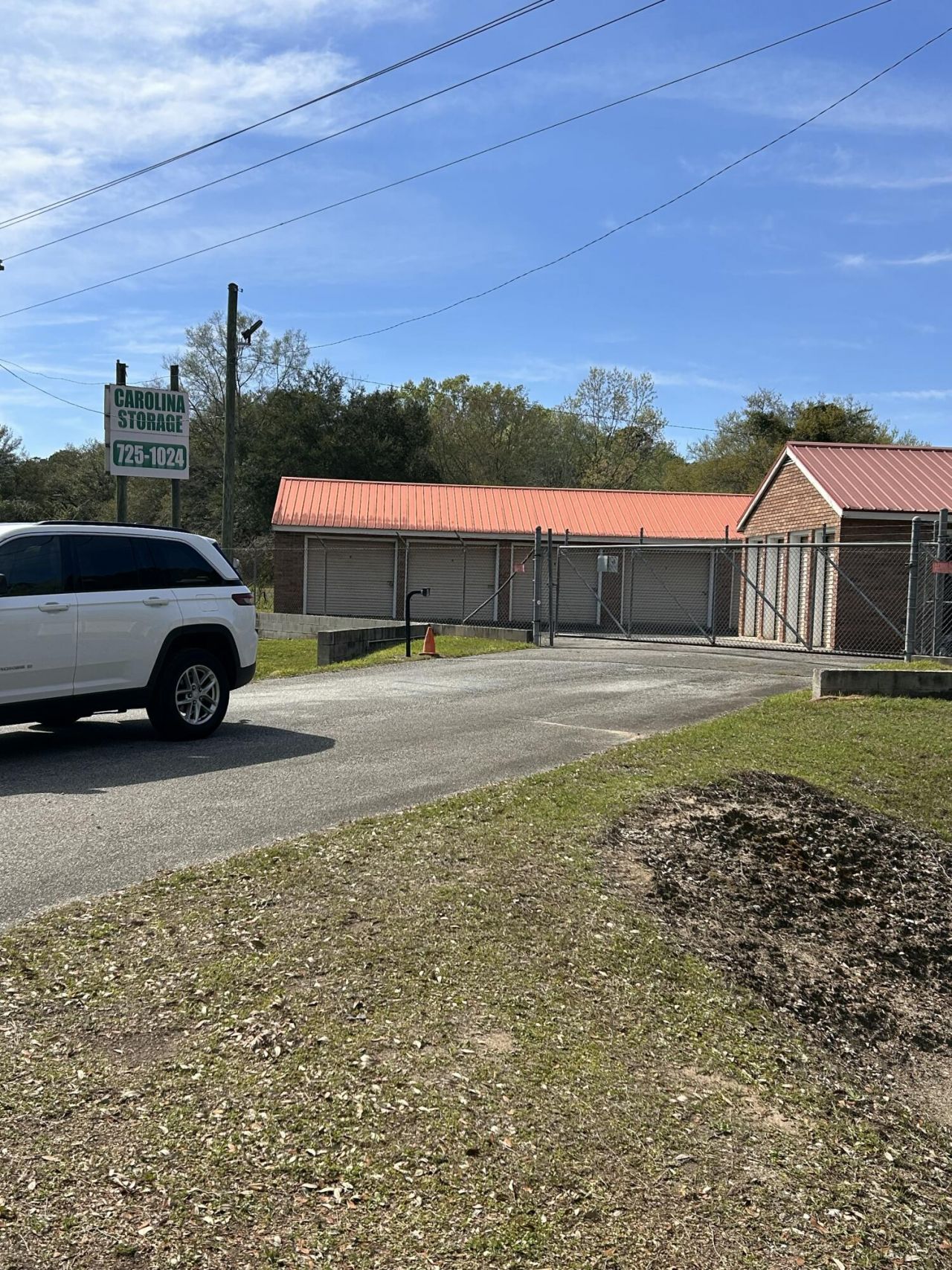 1307 N U.s. Highway 52  Photo 6