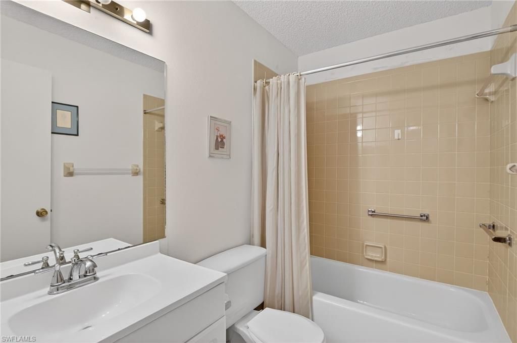1704 Kings Lake Blvd, Unit 201, Naples, FL 34112 Photo