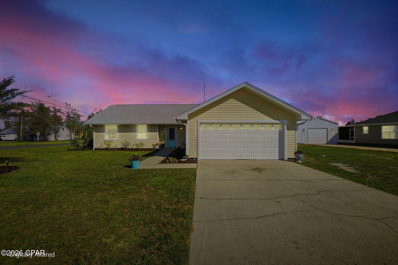4944 Deerwood Avenue, Youngstown, FL 32466 Main Photo