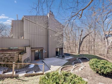 1811 Yuma Lane N, Plymouth, MN 55447