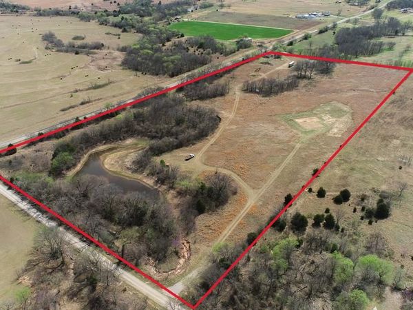 24882 E County Road 1600 , Elmore City, OK 73075