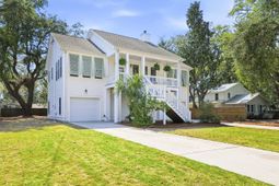 1431 Hindman Avenue photo 4