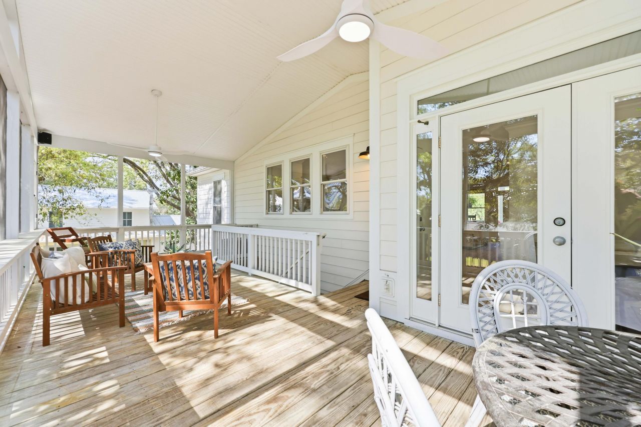 1431 Hindman Avenue Photo 30