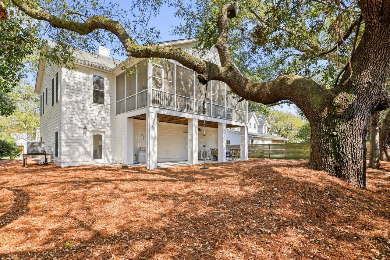 1431 Hindman Avenue Photo 33