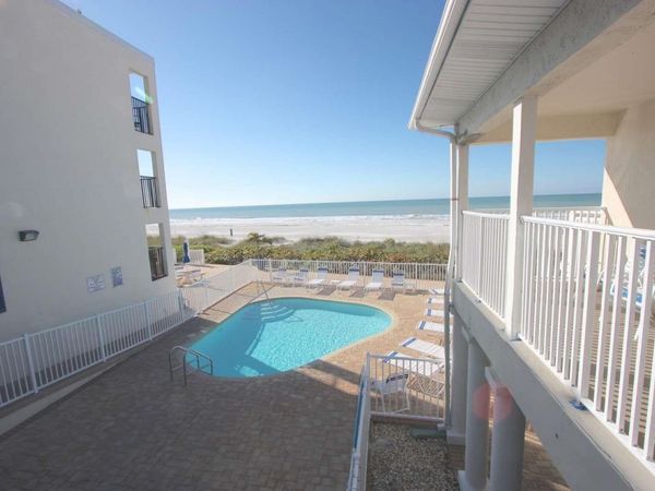 3200 GULF BOULEVARD, Unit 201, BELLEAIR BEACH, FL 33786