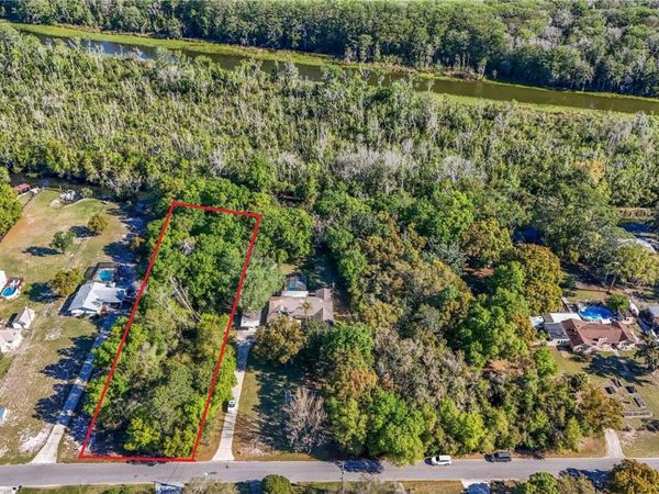 OCKLAWAHA DRIVE, LEESBURG, FL 34788