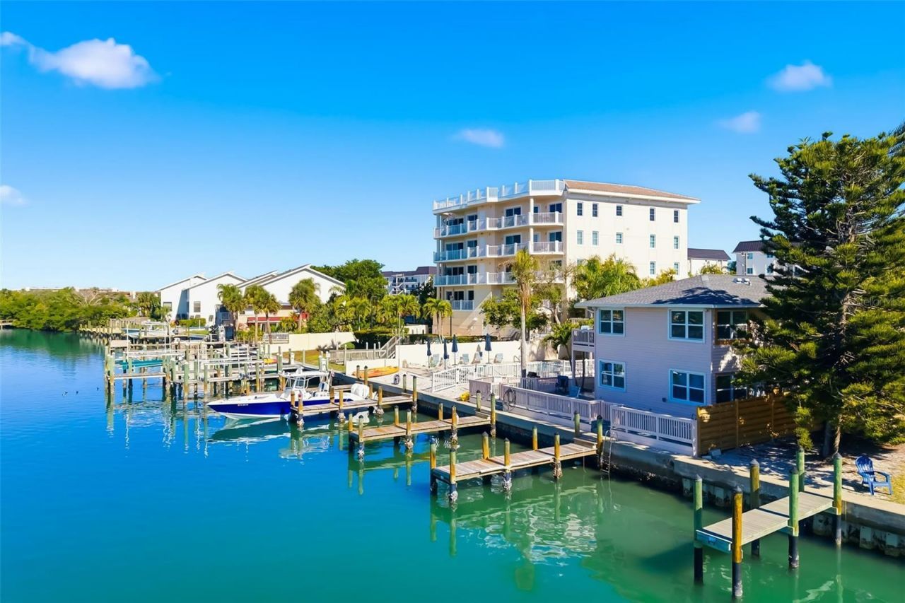 9022 Midnight Pass Road, Sarasota, FL 34242 Photo