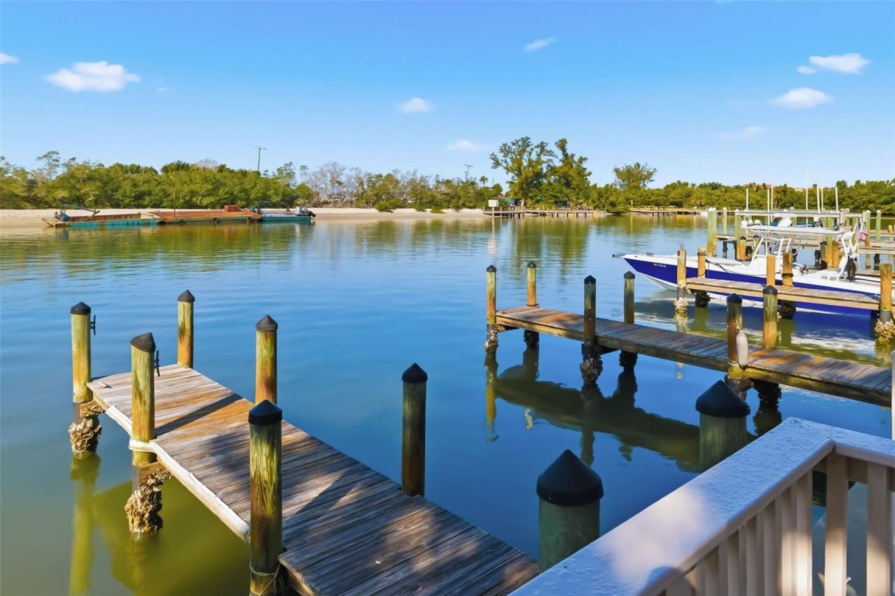 9022 Midnight Pass Road, Sarasota, FL 34242 Photo
