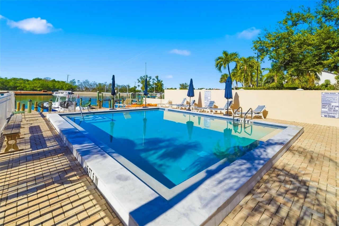 9022 Midnight Pass Road, Sarasota, FL 34242 Photo