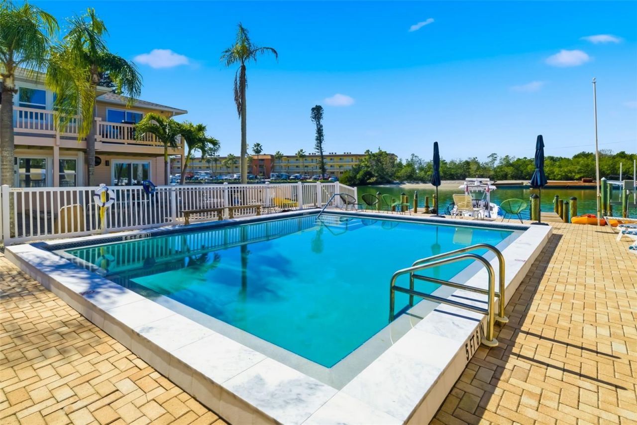 9022 Midnight Pass Road, Sarasota, FL 34242 Photo