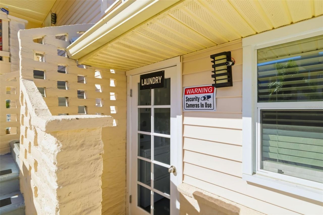 9022 Midnight Pass Road, Sarasota, FL 34242 Photo