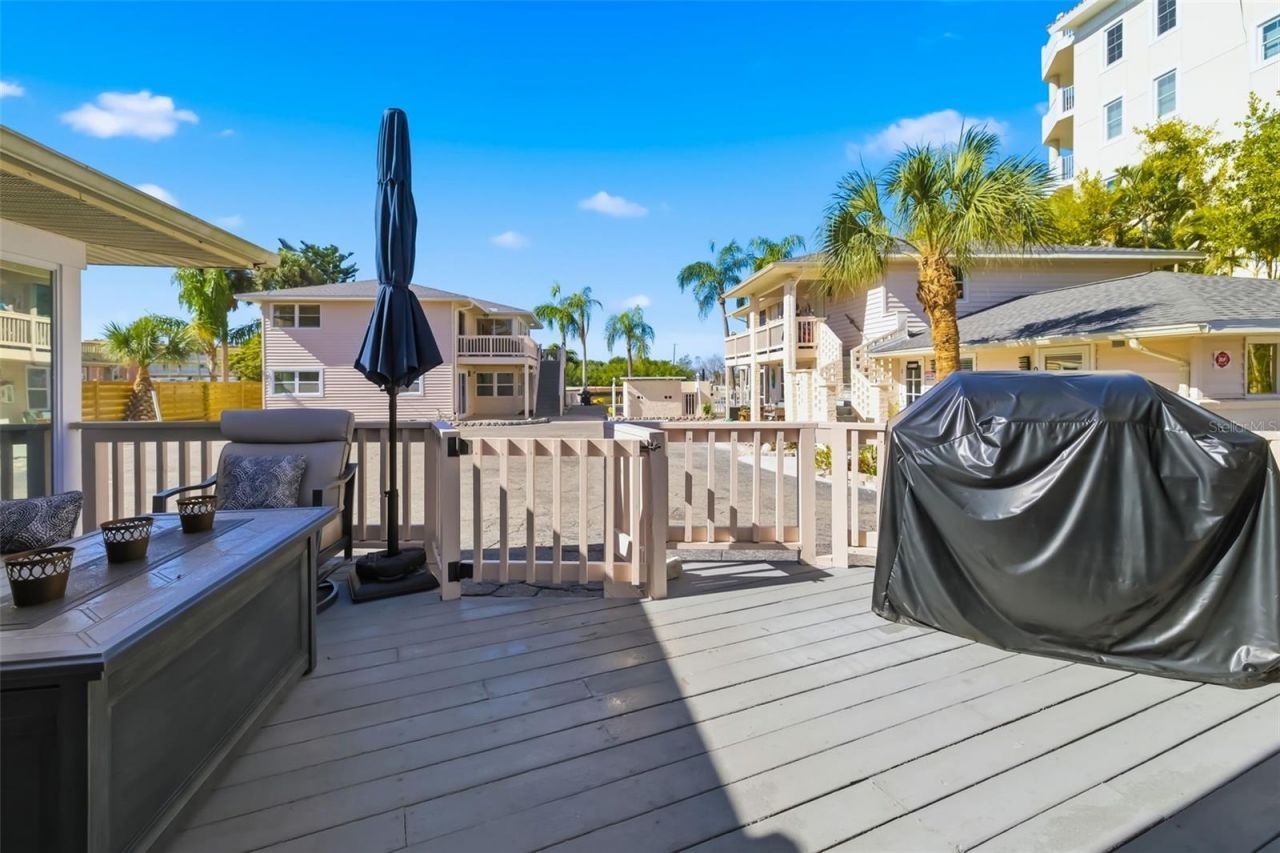 9022 Midnight Pass Road, Sarasota, FL 34242 Photo