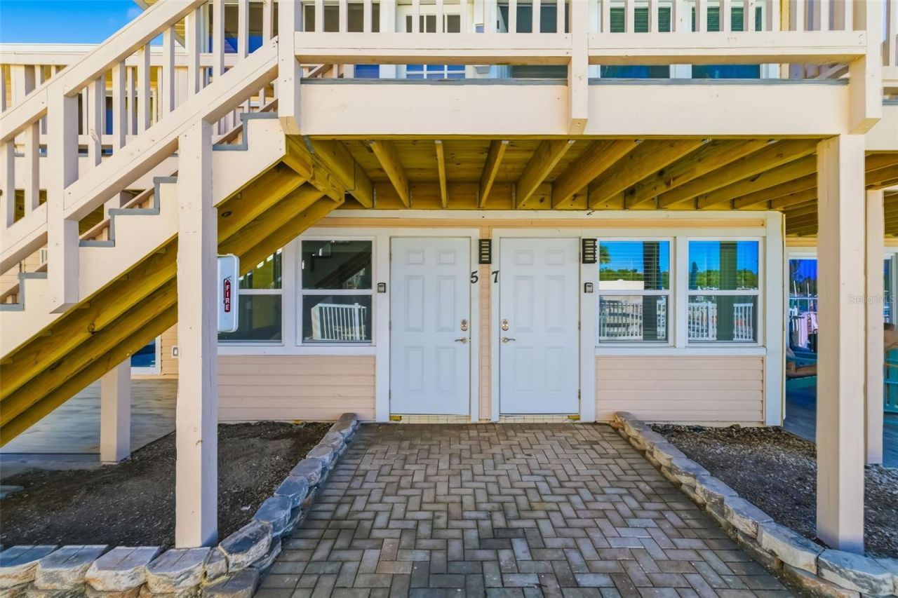 9022 Midnight Pass Road, Sarasota, FL 34242 Photo