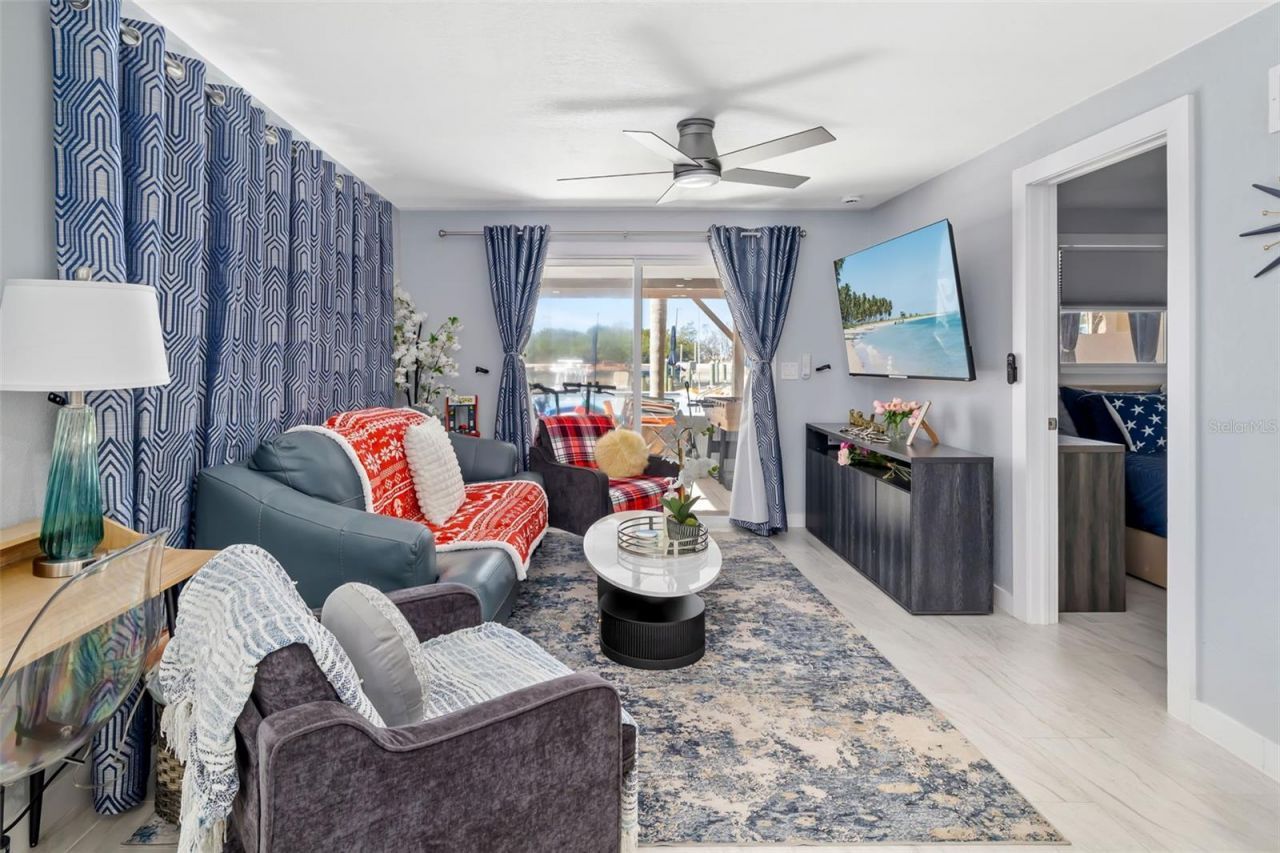 9022 Midnight Pass Road, Sarasota, FL 34242 Photo