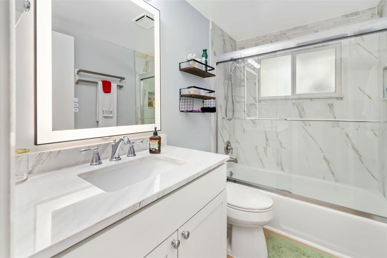 9022 Midnight Pass Road, Sarasota, FL 34242 Photo