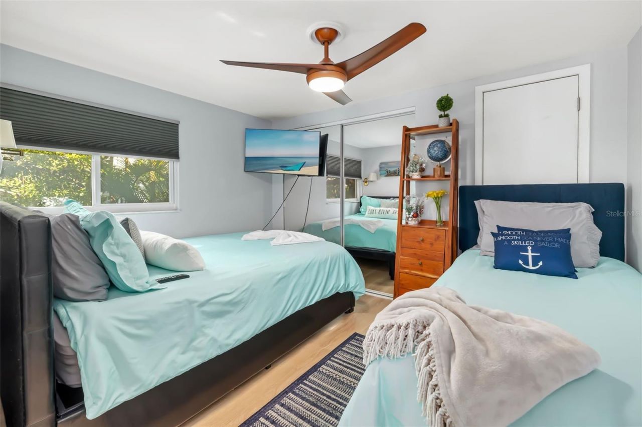 9022 Midnight Pass Road, Sarasota, FL 34242 Photo