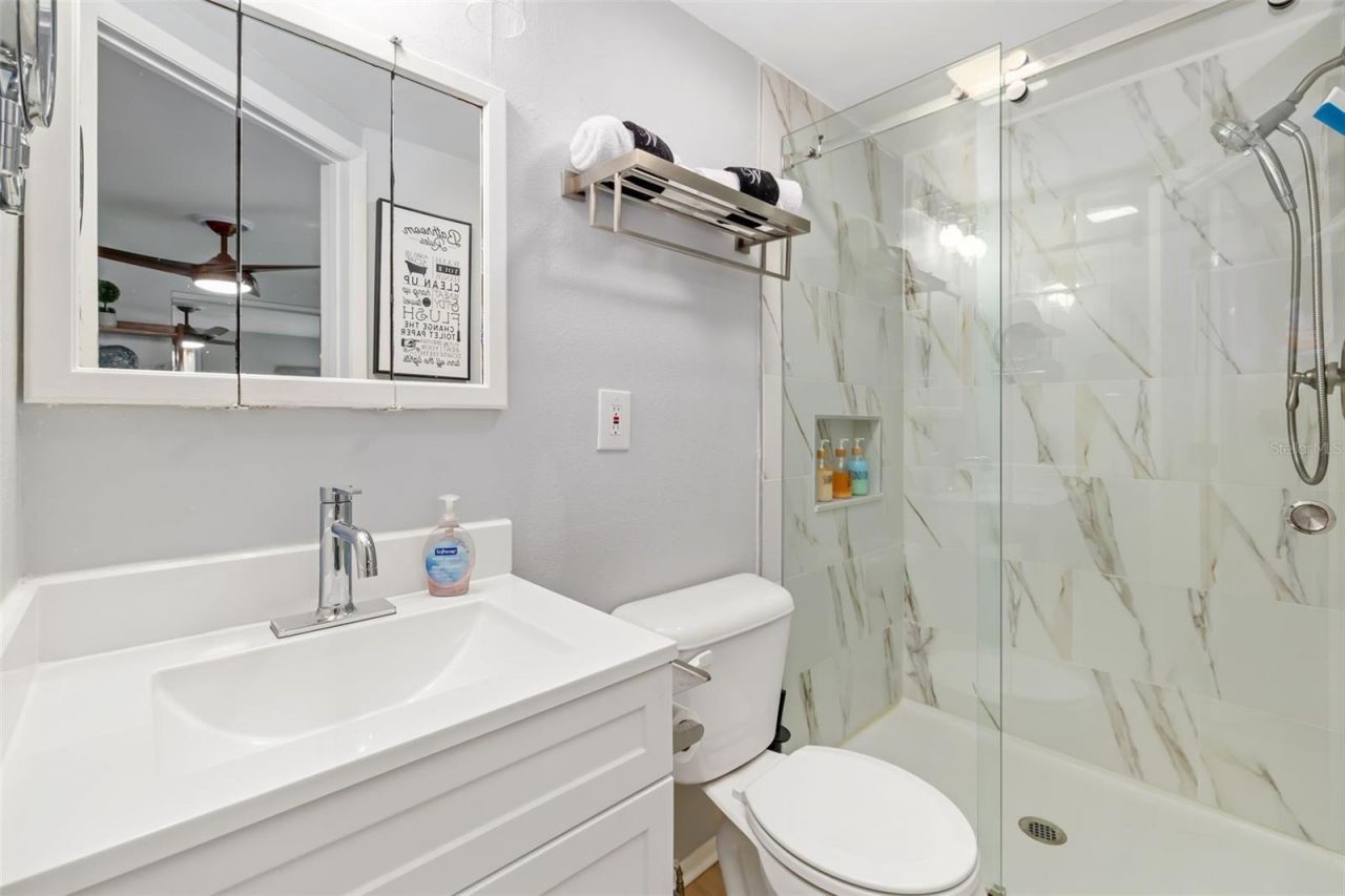 9022 Midnight Pass Road, Sarasota, FL 34242 Photo