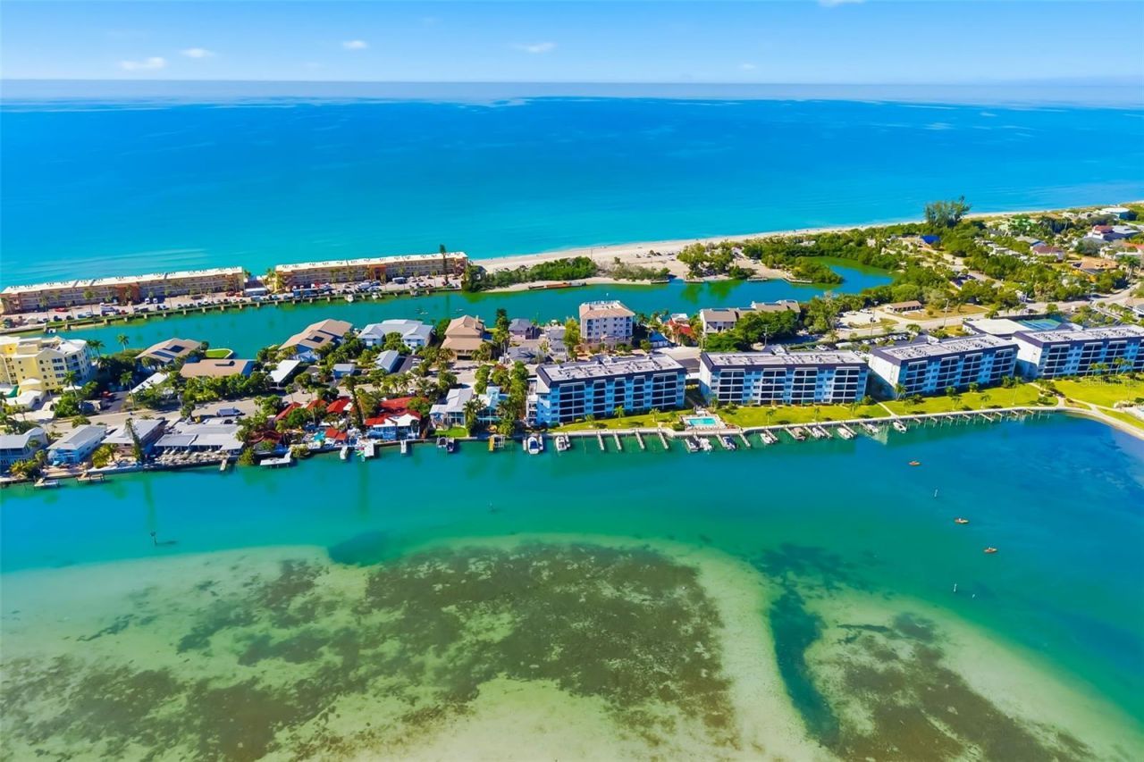 9022 Midnight Pass Road, Sarasota, FL 34242 Photo