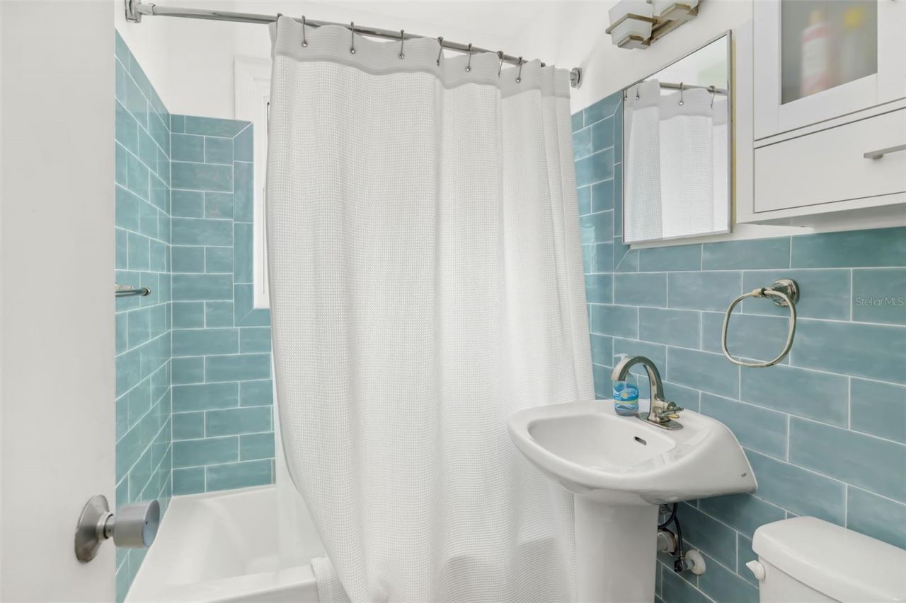 9022 Midnight Pass Road, Sarasota, FL 34242 Photo