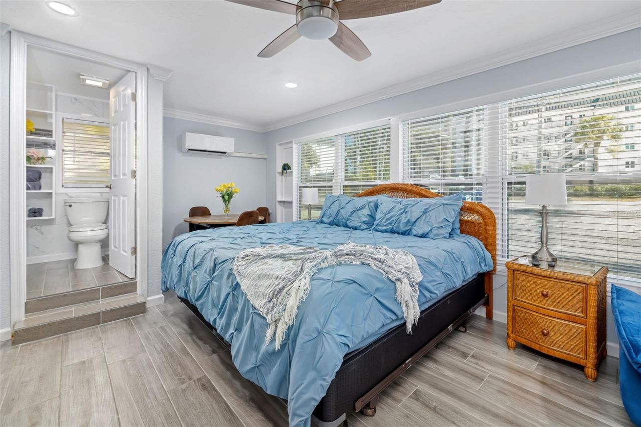 9022 Midnight Pass Road, Sarasota, FL 34242 Photo