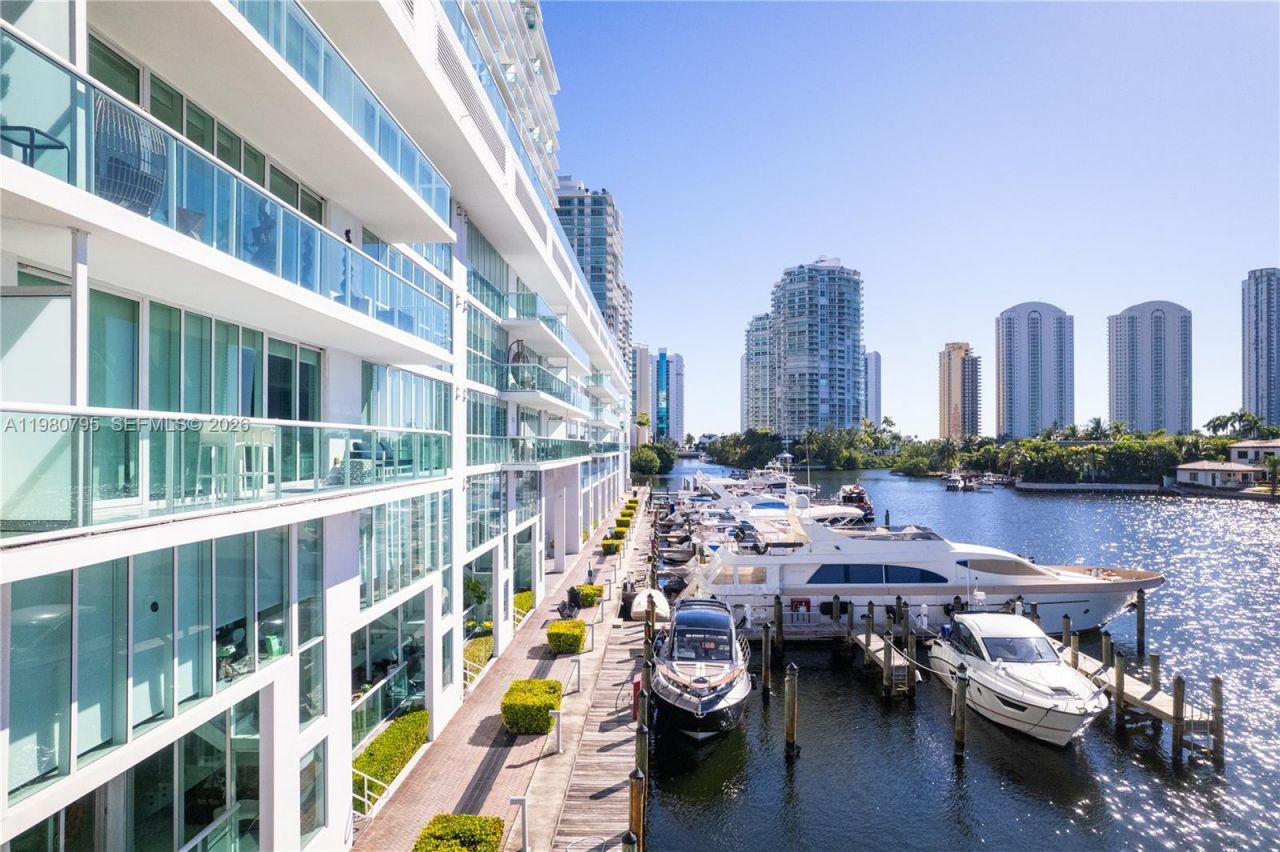 400 Sunny Isles Blvd , Unit 2019, Sunny Isles Beach, FL 33160 Photo