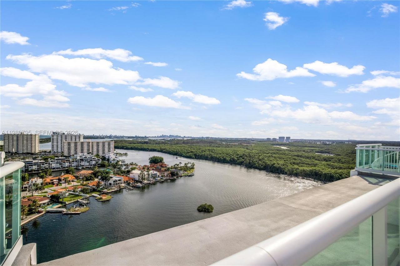 400 Sunny Isles Blvd , Unit 2019, Sunny Isles Beach, FL 33160 Photo