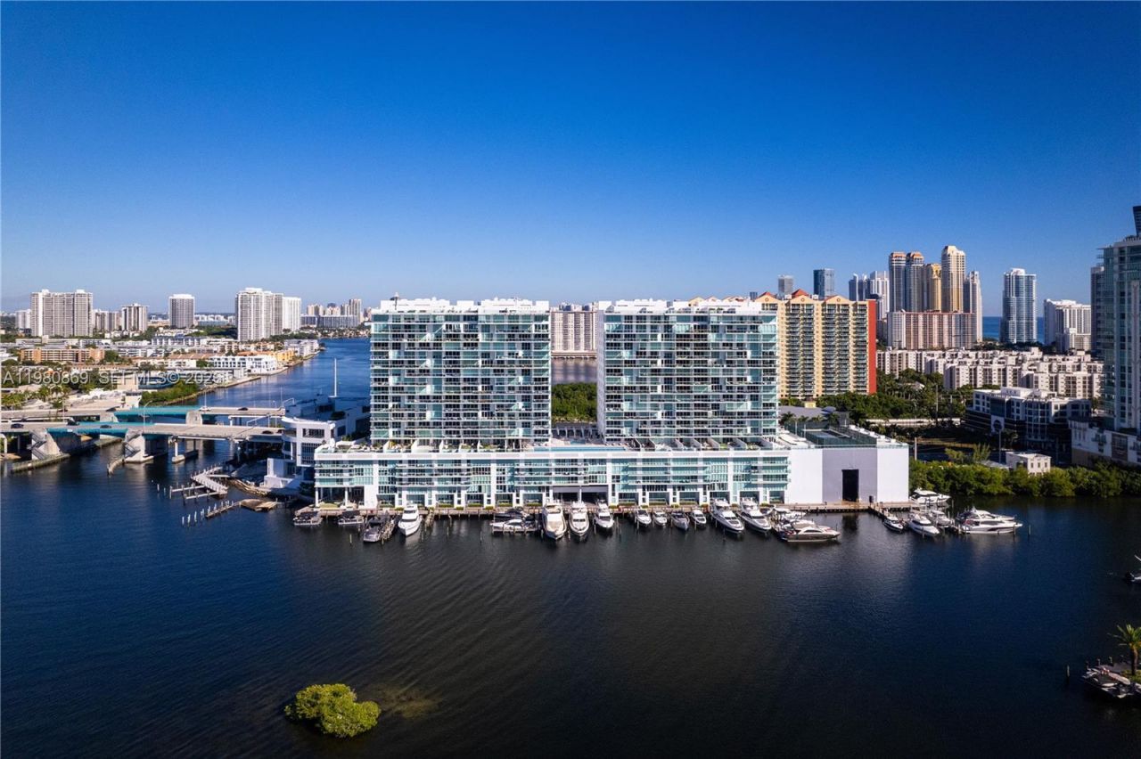 400 Sunny Isles Blvd , Unit 2019, Sunny Isles Beach, FL 33160 Photo