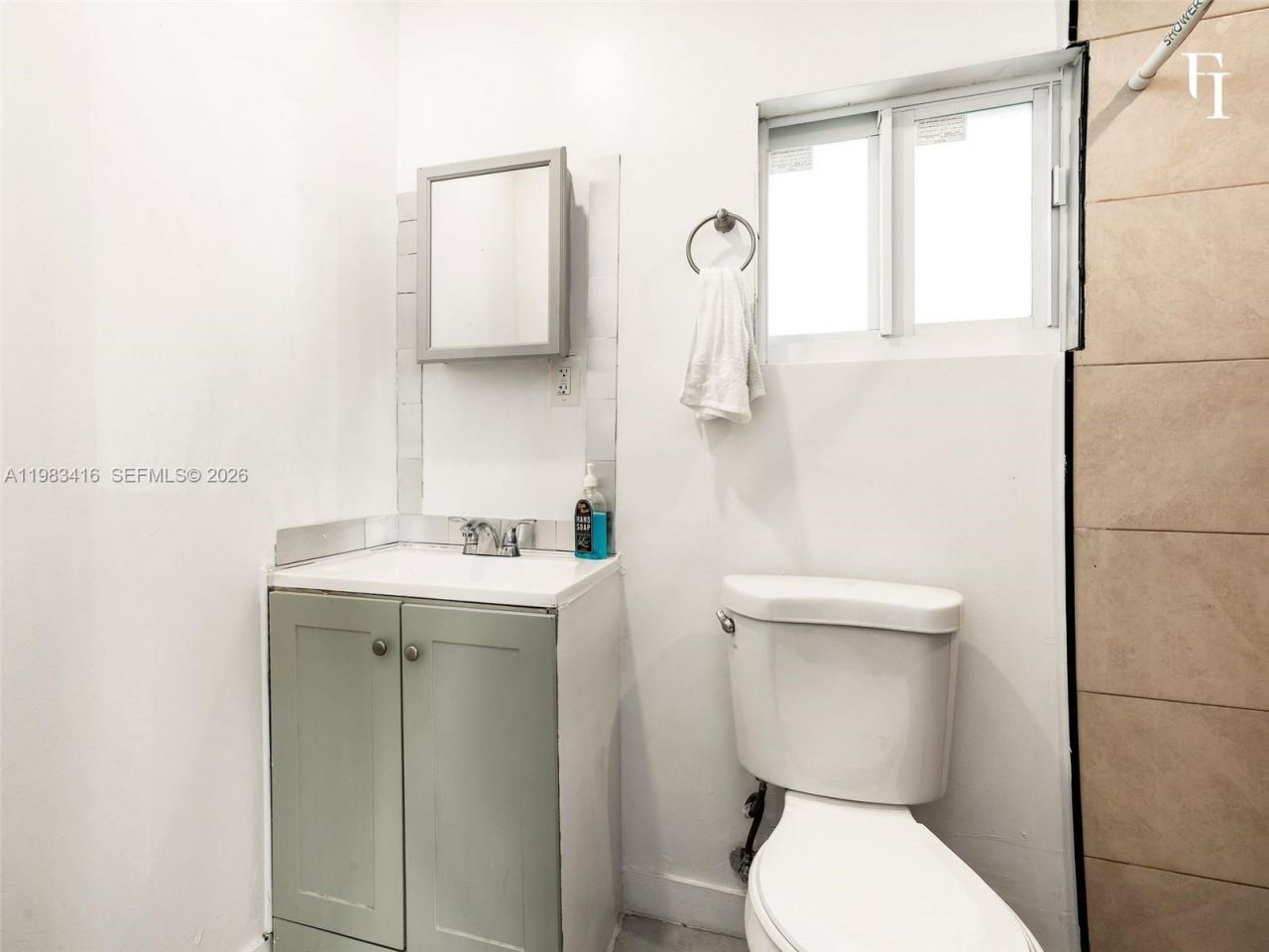 1195 NW 48th St , Miami, FL 33127 Photo