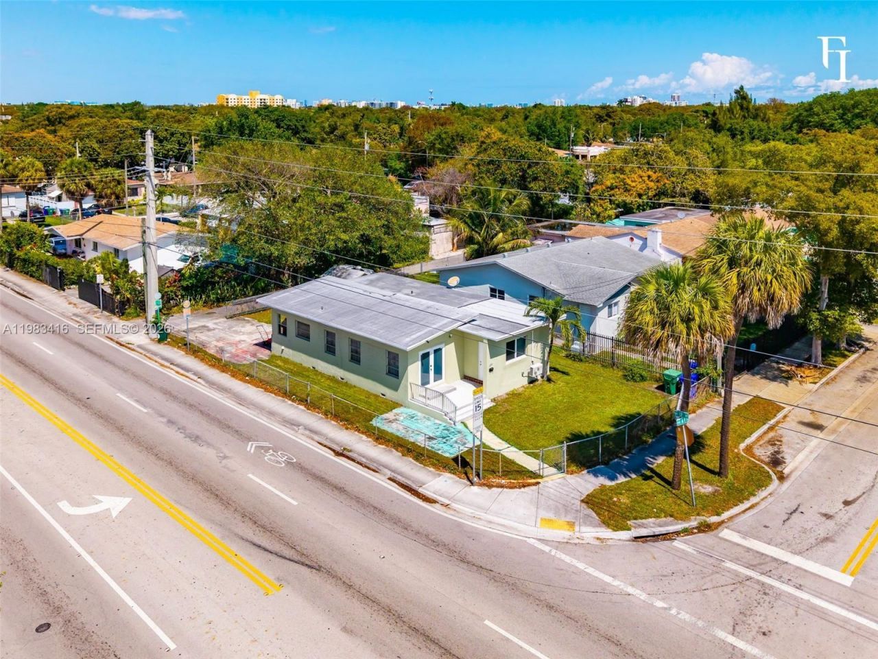 1195 NW 48th St , Miami, FL 33127 Photo