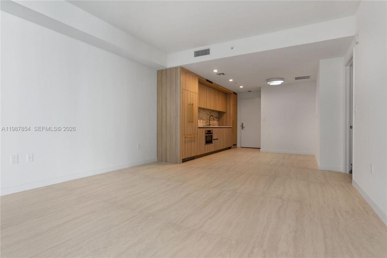77 SE 5th St, Unit 1808, Miami, FL 33131 Photo